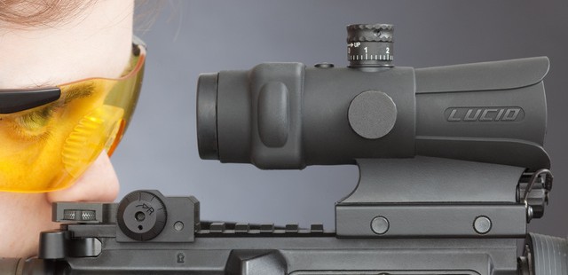 LUCID HD7 Red Dot Rifle Scope